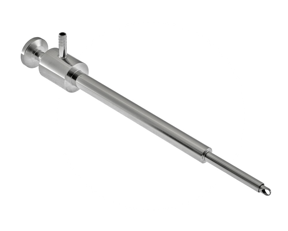 Nozzle with anti-drip tip