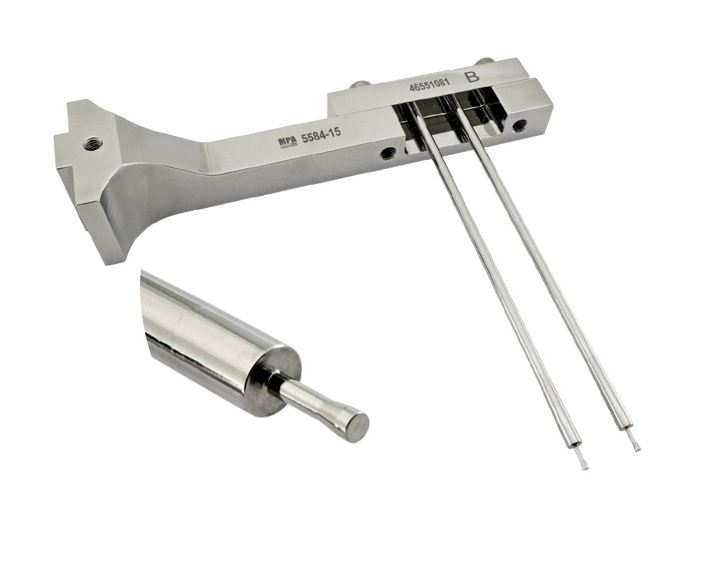 Plungers for guide tubes